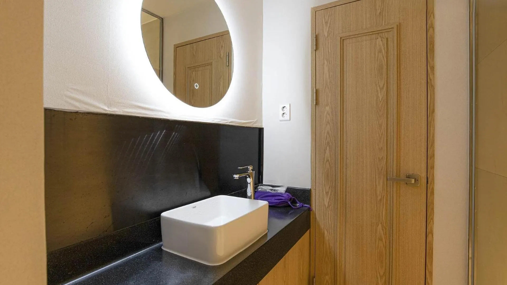 **  Hotel New Castle Bupyeong Incheon Korsel