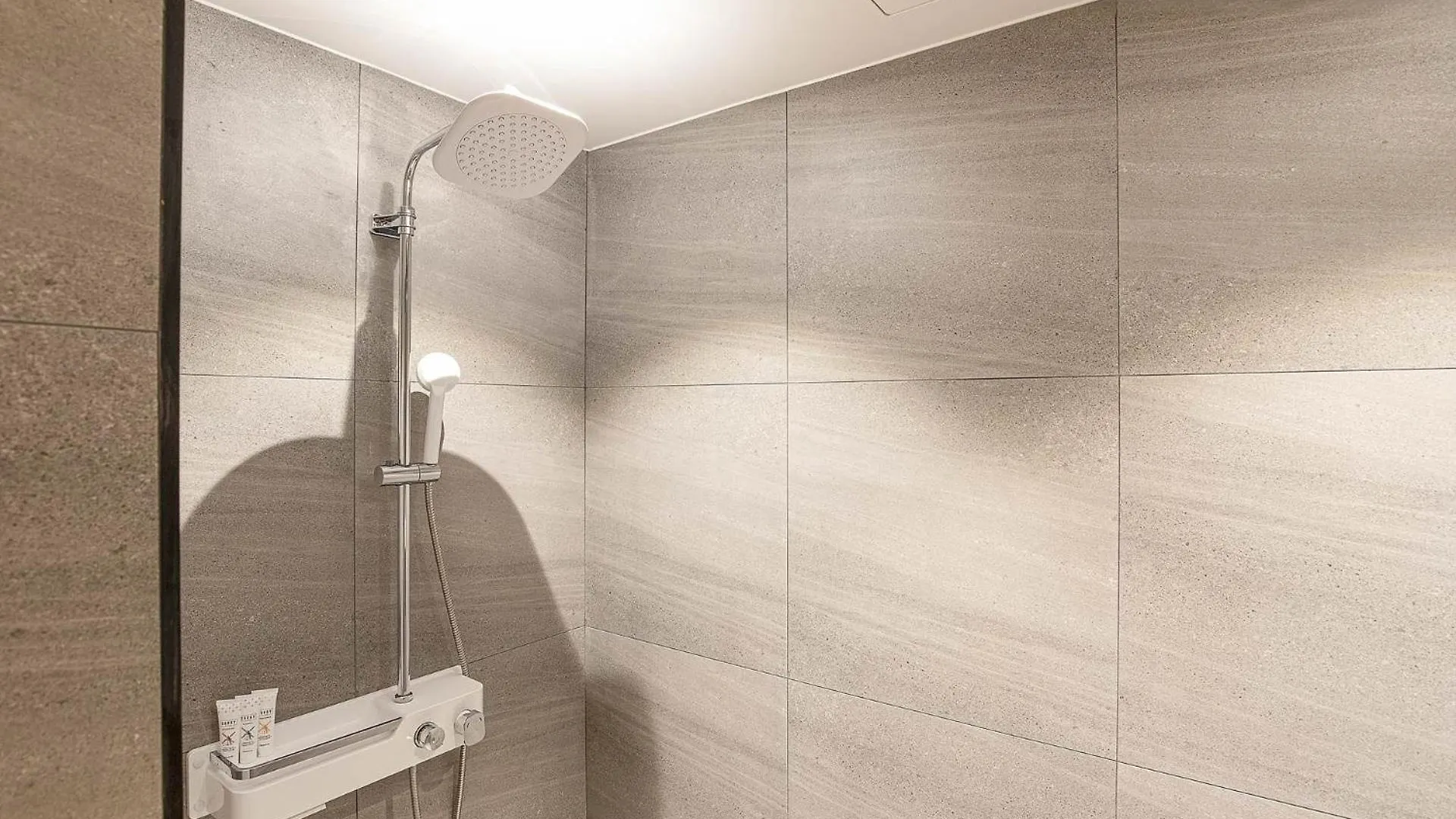 אינצ'ון Hotel New Castle Bupyeong