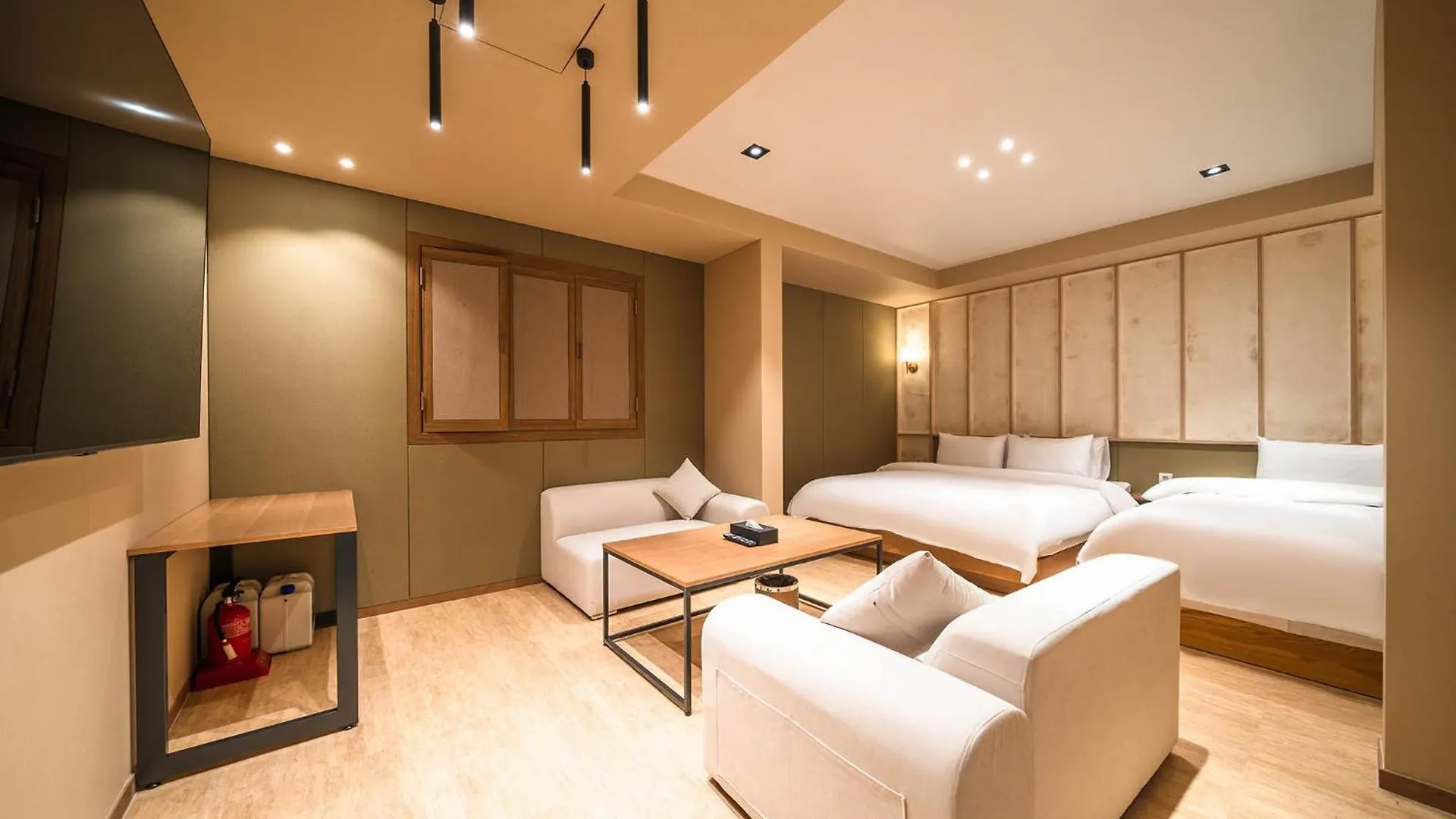 Hotel New Castle Bupyeong Incheon 2*,
