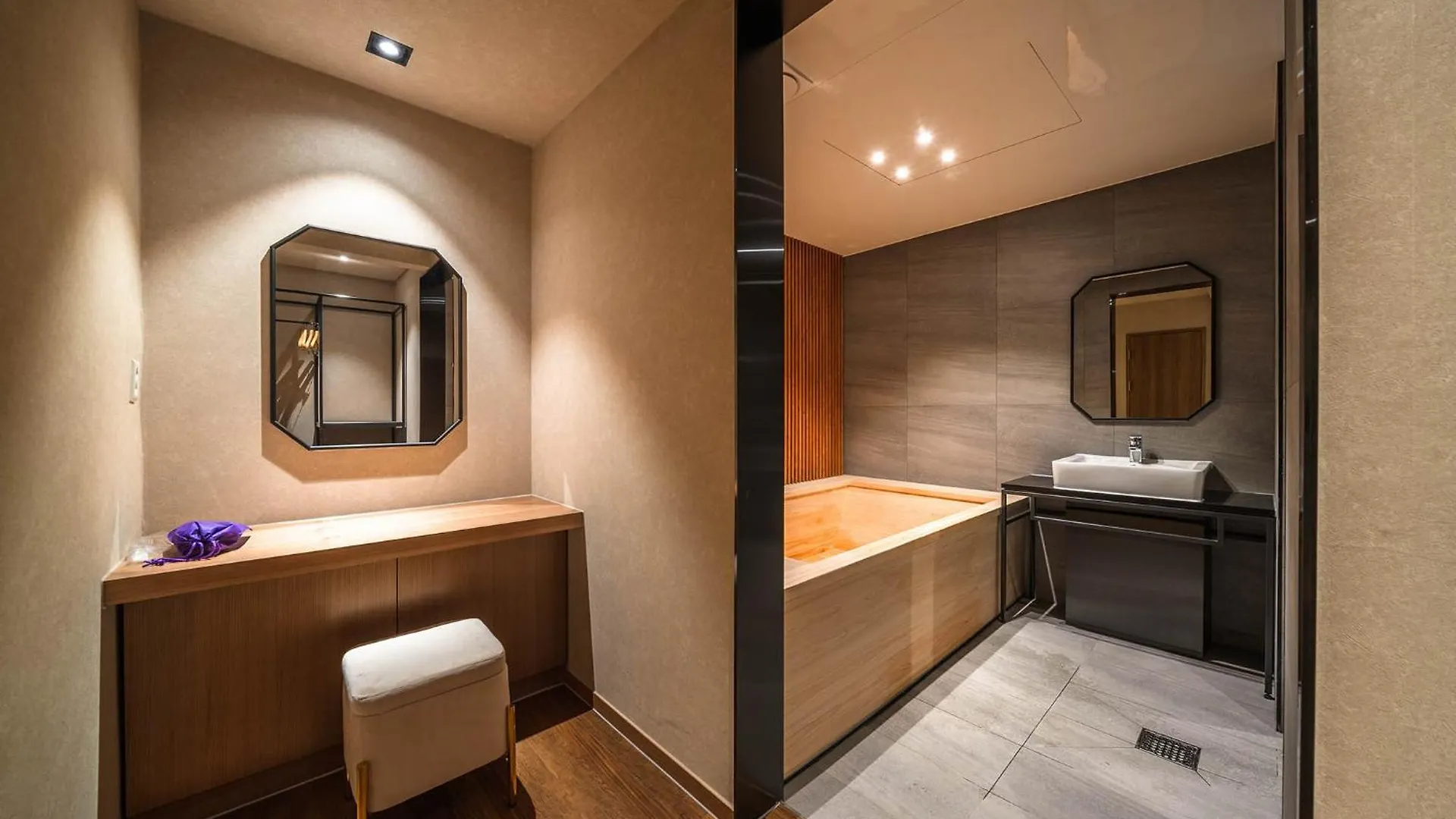 Hotel New Castle Bupyeong Incheon