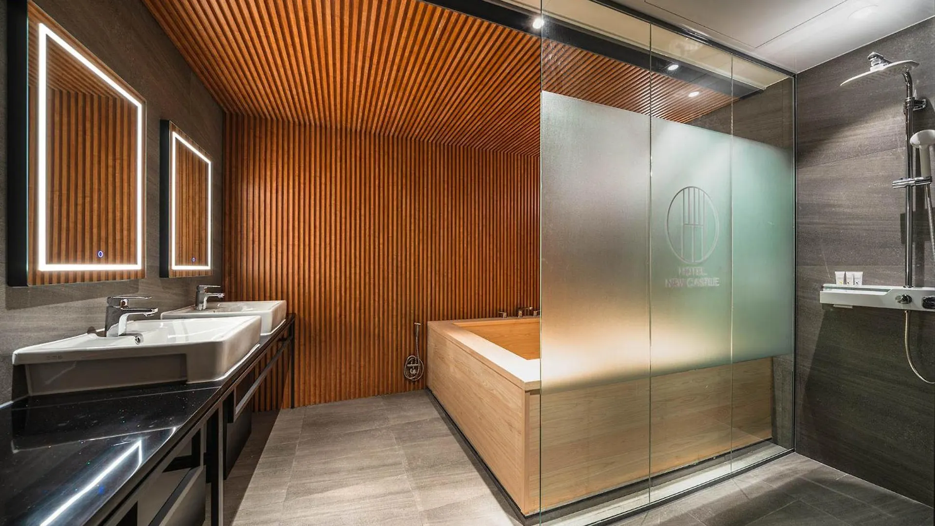 Hotel New Castle Bupyeong Incheon