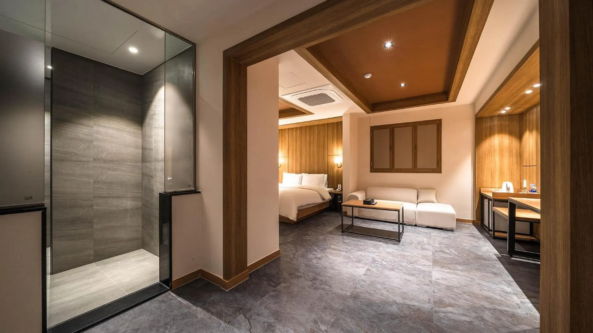 Hotel New Castle Bupyeong Incheon