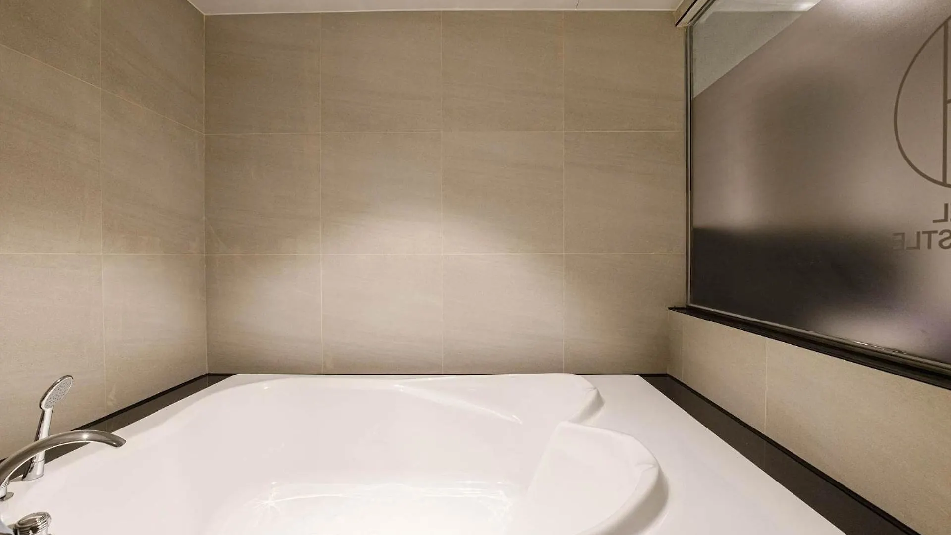 Hotel New Castle Bupyeong インチョン広域市