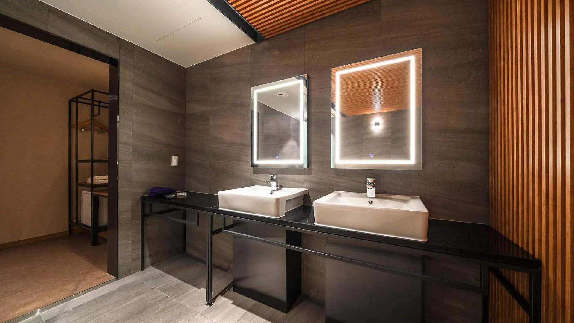 Hotel New Castle Bupyeong Incheon